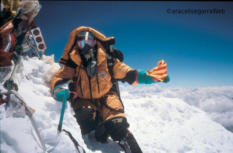 Araceli Segarra al cim de l'Everest