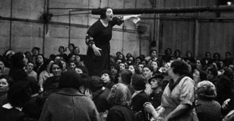 Sociedad Autónoma de Mujeres de Barcelona Sociedad Autónoma de Mujeres de Barcelona