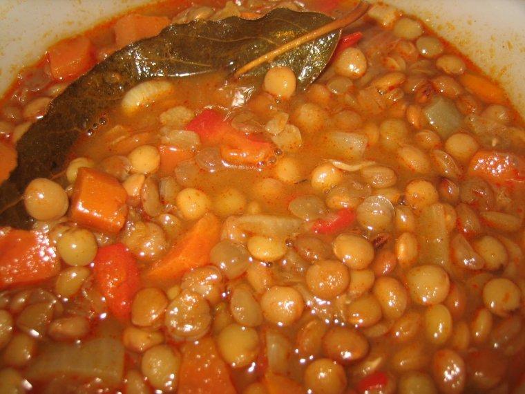 Llenties amb verdures