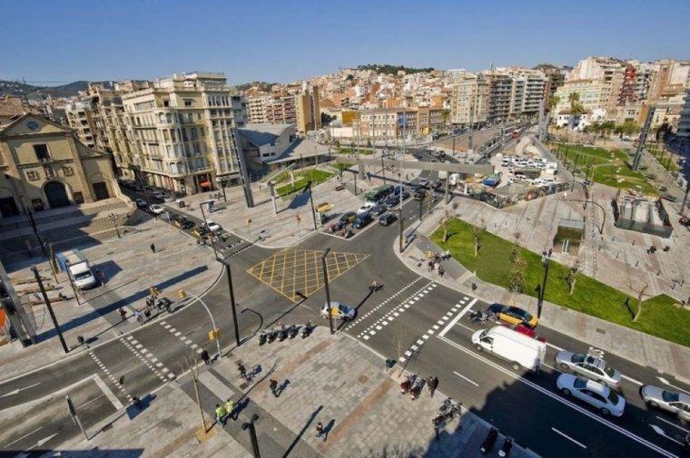 Plaza de Lesseps Plaza de Lesseps