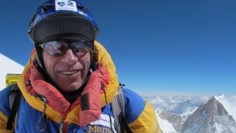Òscar Cadiach, el primero occidental al subir al Everest sin oxígeno Òscar Cadiach, el primero occidental al subir al Everest sin oxígeno