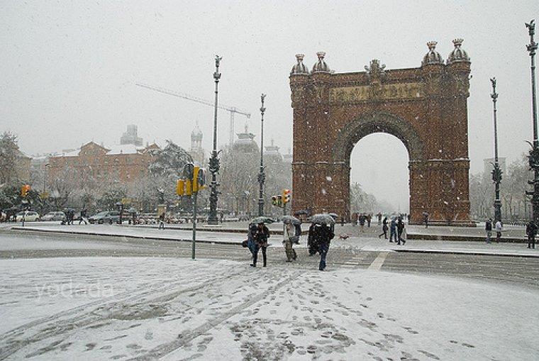 Neu a Barcelona el 8 de març de 2010 Neu a Barcelona el 8 de març de 2010
