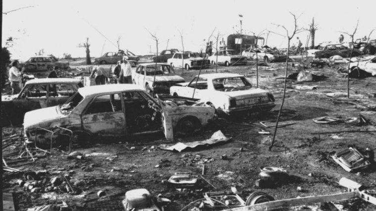 Estat del càmping Los Alfaques després de l'explosió