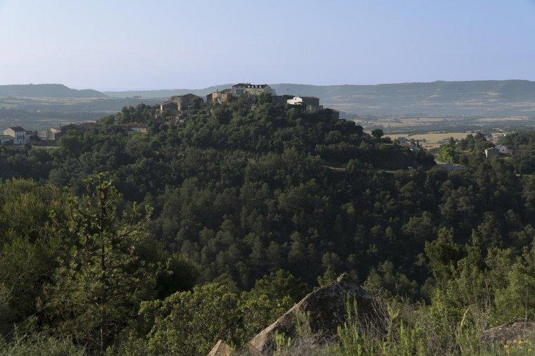 D'Artesa de Segre a Montargull i la presa del Canal d'Urgell D'Artesa de Segre a Montargull i la presa del Canal d'Urgell