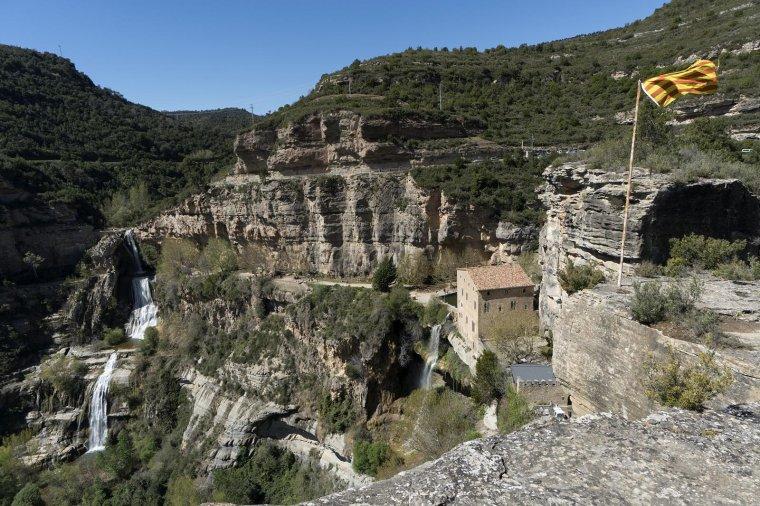 Sant Quirze Safaja. Sant Miquel del Fai