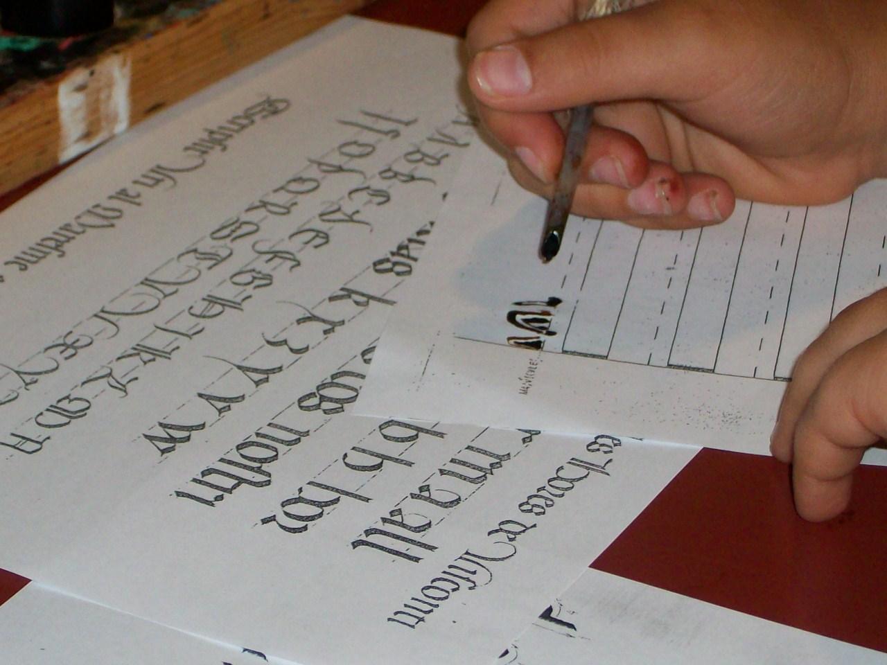 Feudo de monjes copistas por un día.