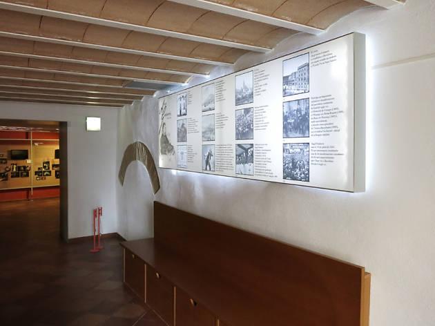 Interior de la Casa Museu Àngel Guimerà. Interior de la Casa Museu Àngel Guimerà.