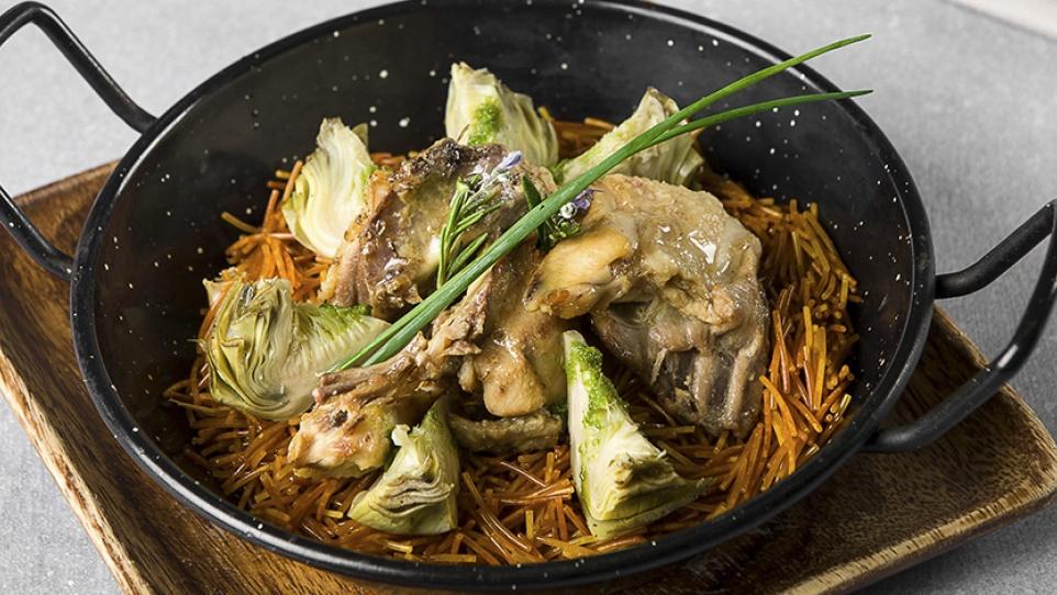 Fideuada de Pata Azul y alcachofa Prat. FOTO: Ayuntamiento del Prat