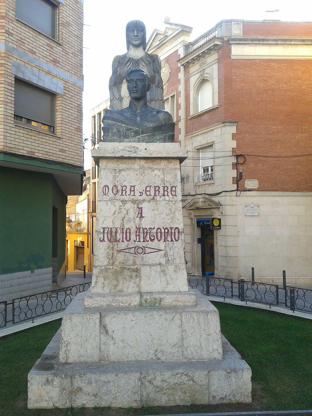 Monument a Julio Antonio Monument a Julio Antonio