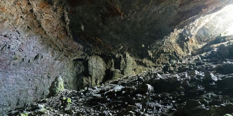 Llimiana. Montsec de Rúbies. Cova Negra de Matasolana. FOTO Catalunya Palau Robert