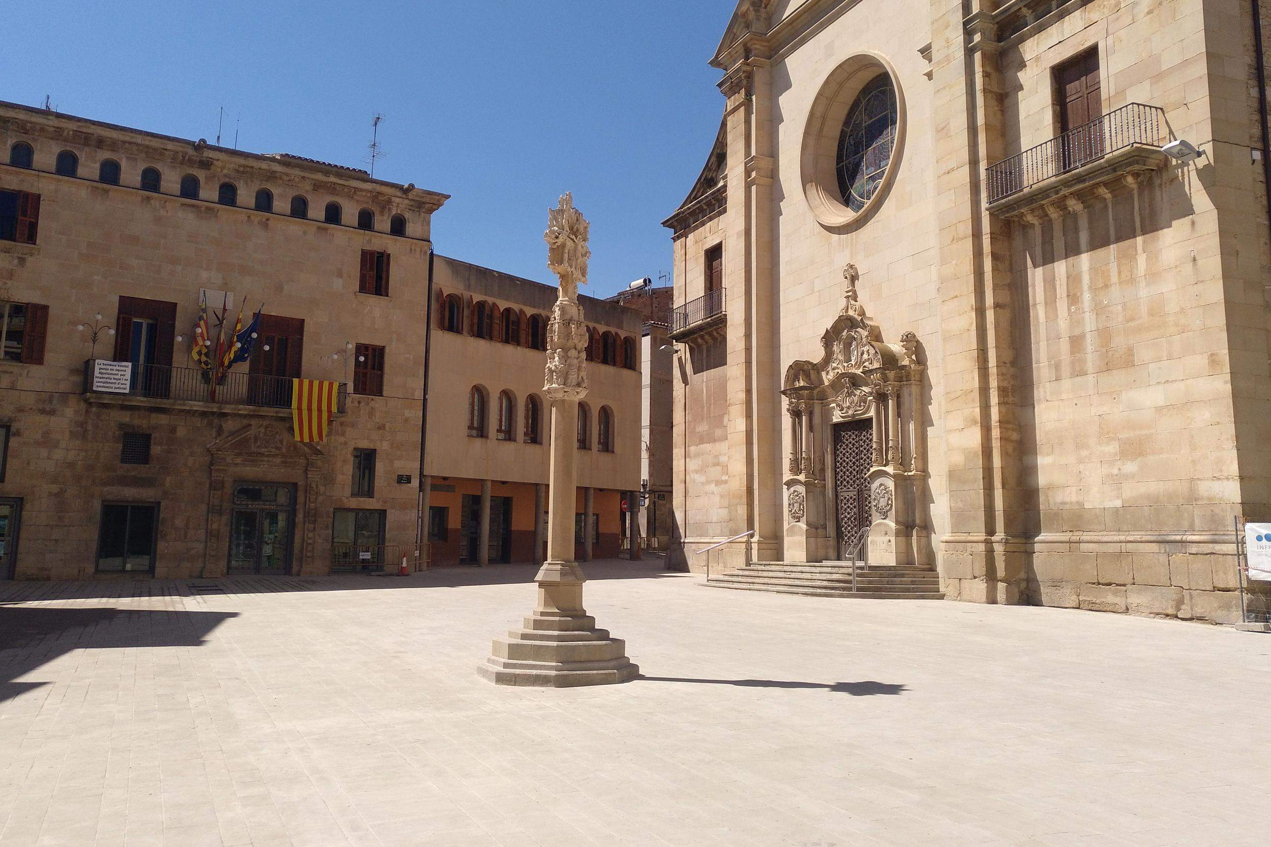 Plazco̧a Mayor de Tàrrega Plazco̧a Mayor de Tàrrega