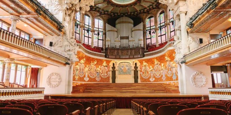 El Palau de la Música Catalana El Palau de la Música Catalana