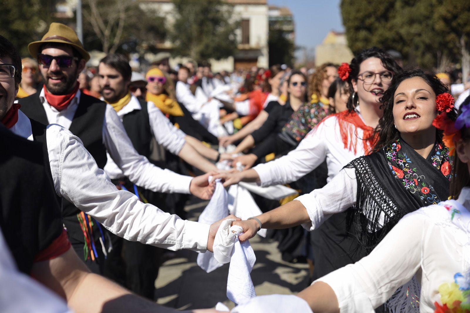 Baile de Gitanas del Carnaval de Sant Cugat. FOTO: Bernat Millet Baile de Gitanas del Carnaval de Sant Cugat. FOTO: Bernat Millet