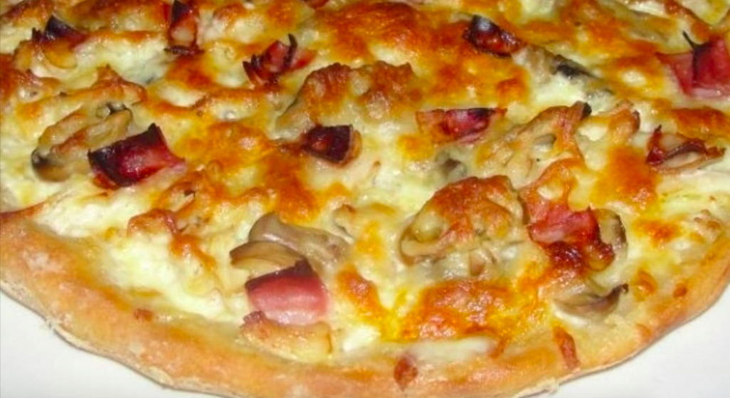 Fer pizza a casa és entretingut i boníssim