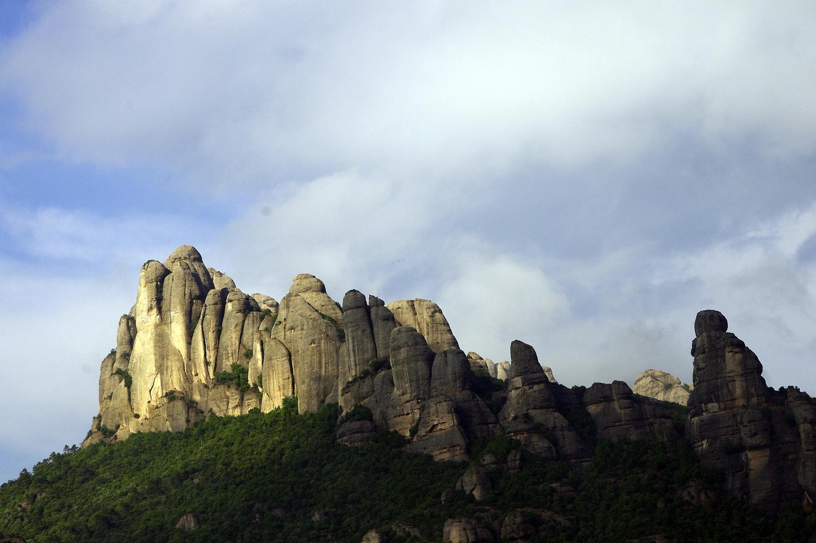 Montserrat, regió d'Agulles. FOTO: Catalunya-Palau Robert Montserrat, regió d'Agulles. FOTO: Catalunya-Palau Robert