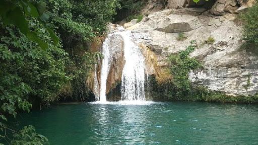 Un dels grans plaers a l'estiu és refrescar se a les gorgues de Catalunya