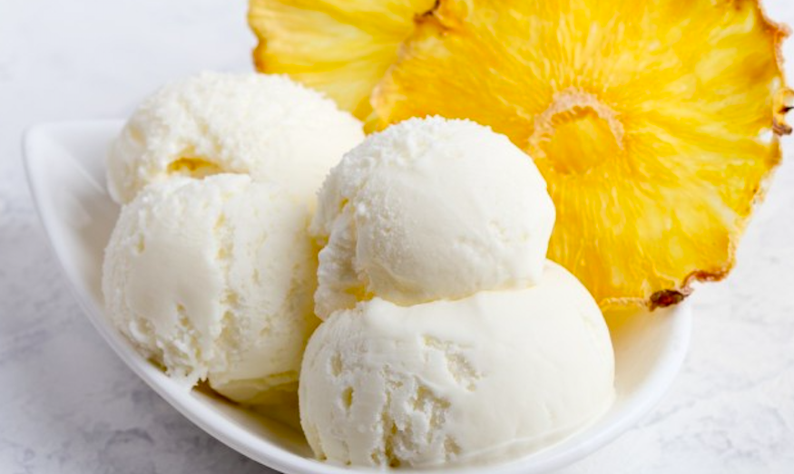 Gelat de pinya colada