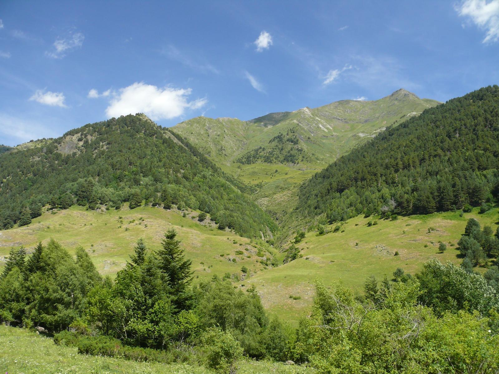 Barranc i pic de la Clavera. FOTO: Catalunya-Palau Robert