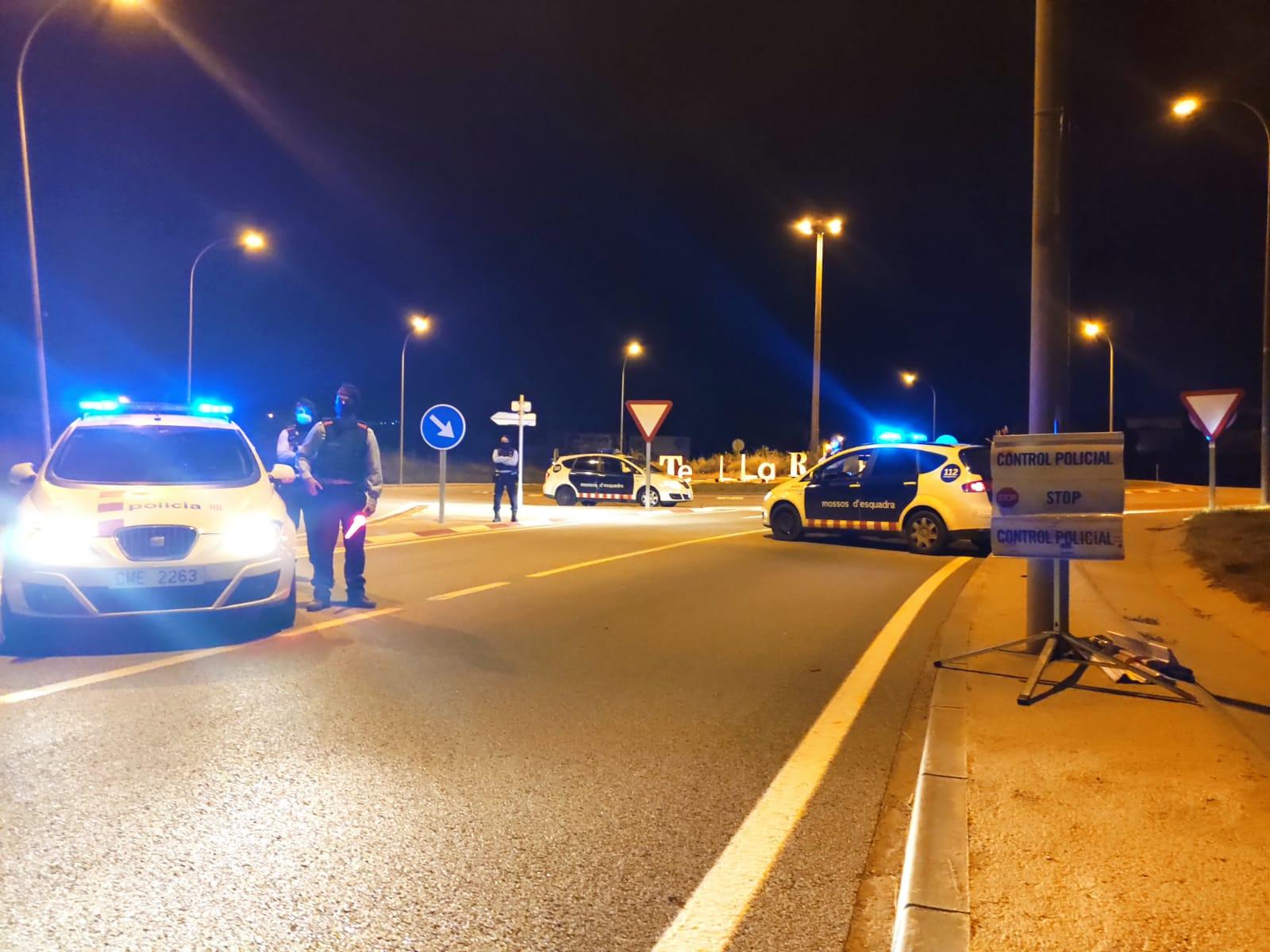 Control policial a les carreteres catalanes. FOTO: @mossos Control policial a les carreteres catalanes. FOTO: @mossos