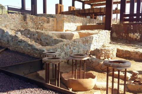 Centre Enoturístic i Arqueològic de Vallmora Centre Enoturístic i Arqueològic de Vallmora