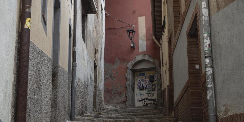 La baixada de la Ribera, el camí que porta els Plens des dels vestidors fins a la Plaça de Sant Pere. FOTO: Anna E. Puig