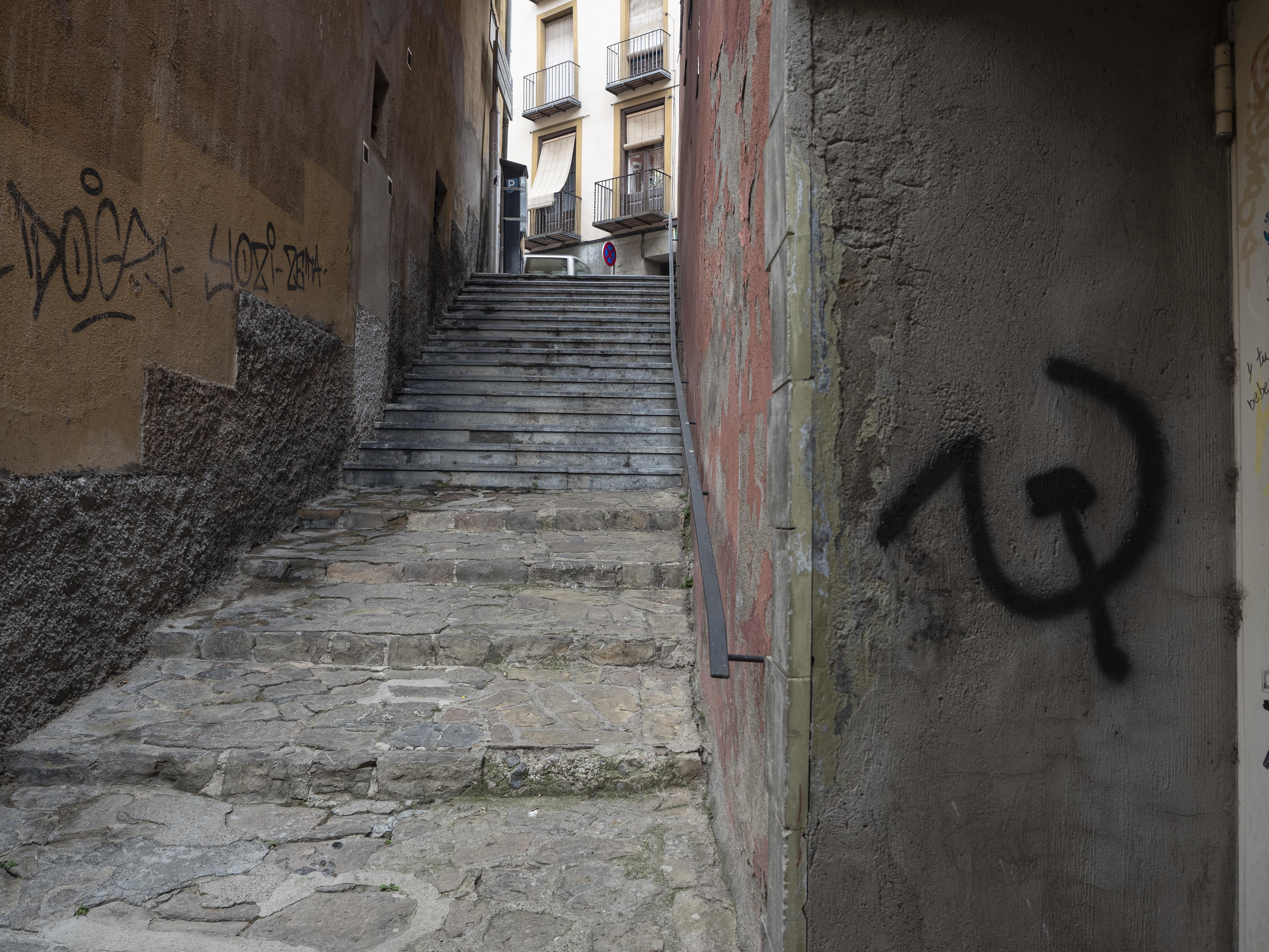 La Ribera desemboca a la Plaça de Sant Pere. FOTO: Anna E. Puig