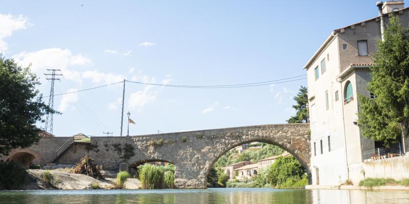 El pont vell de Gironella. Foto: Anna E. Puig El pont vell de Gironella. Foto: Anna E. Puig