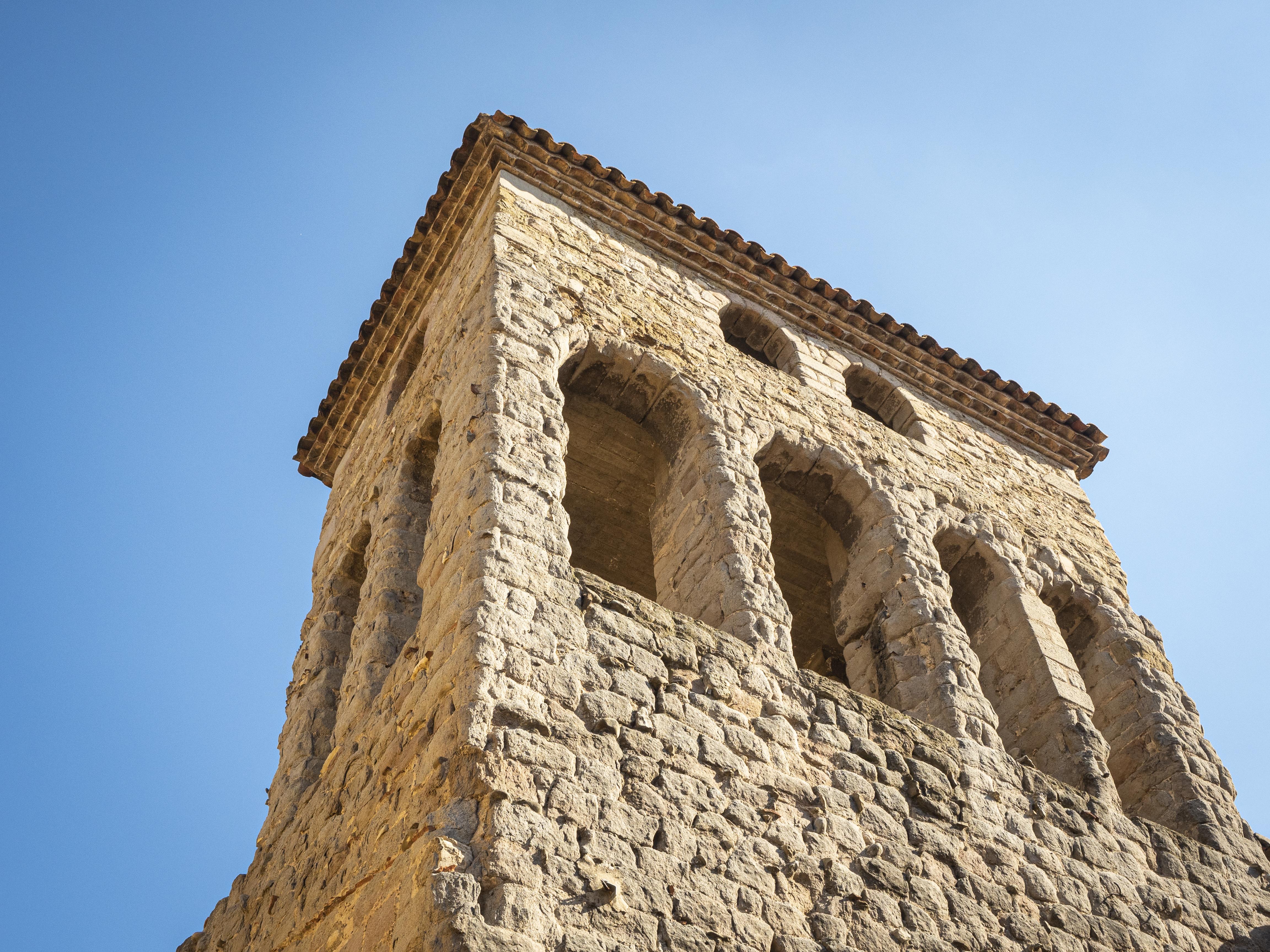 Campanar de l'església vella de Gironella. FOTO: Anna E. Puig