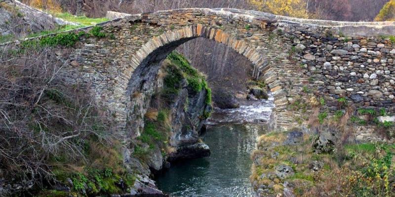Pont romànic d'Alòs d'Isil