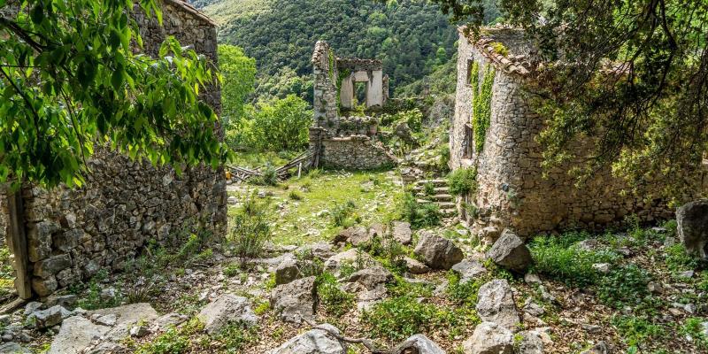 Montagut i Oix. La Quera. FOTO: Catalunya - Palau Robert