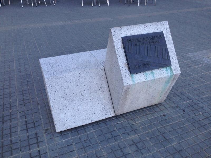 Monument dedicat a Josefina Mascareñas a Sant Cugat del Vallès