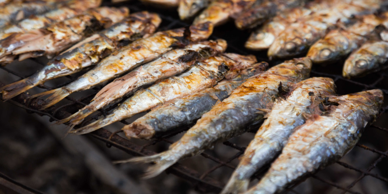 Sardines a la brasa Sardines a la brasa