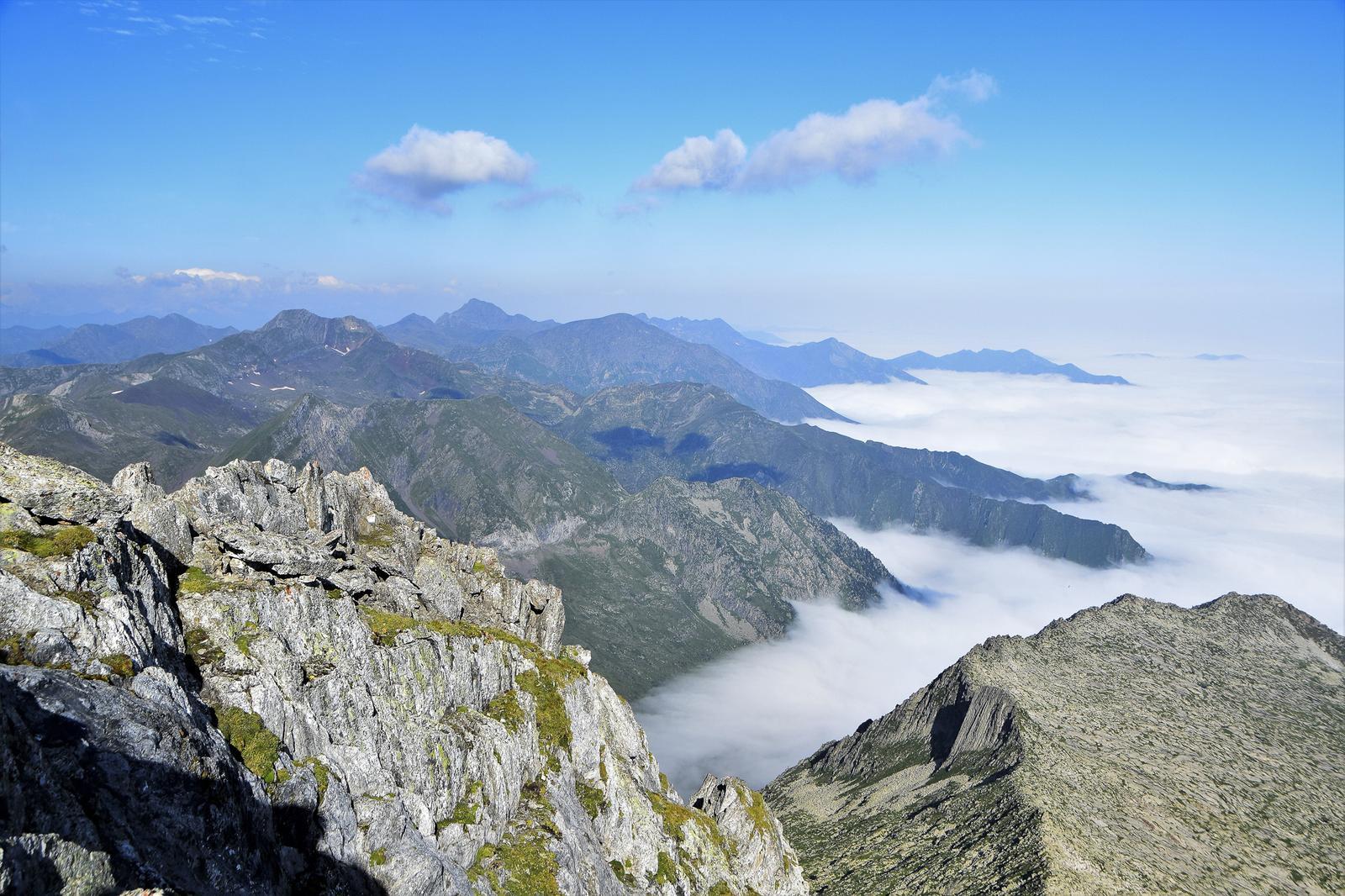 Vistes des del cim del Mont Valièr. FOTO: Catalunya - Palau Robert