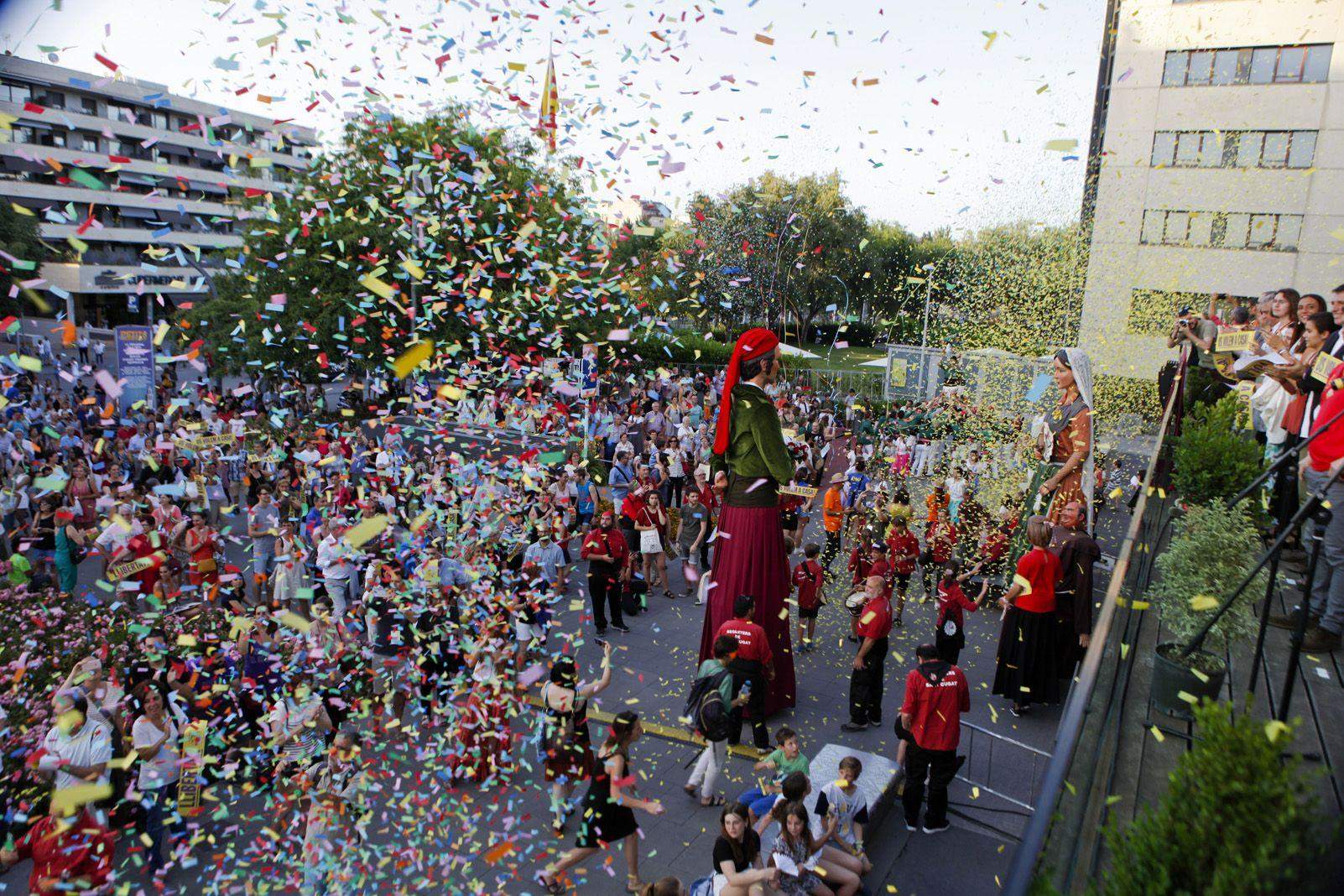 Entre molts altres municipis, Sant Cugat del Vallès celebra la festa major per Sant Pere