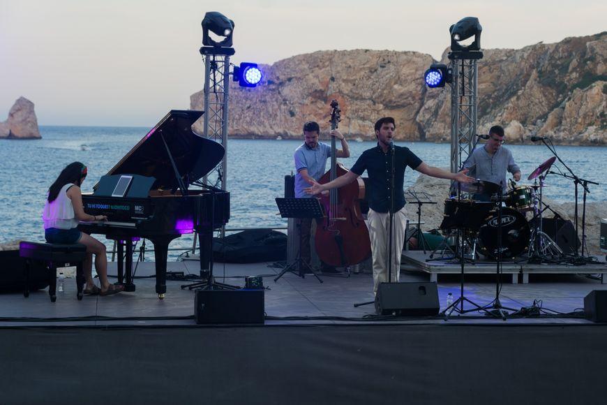 Imatge d'una edició anterior del festival FOTO Ajuntament de Torroella de Montgrí Imatge d'una edició anterior del festival FOTO Ajuntament de Torroella de Montgrí