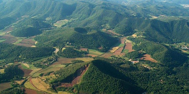 Parc Natural de la Zona Volcànica de la Garrotxa Parc Natural de la Zona Volcànica de la Garrotxa