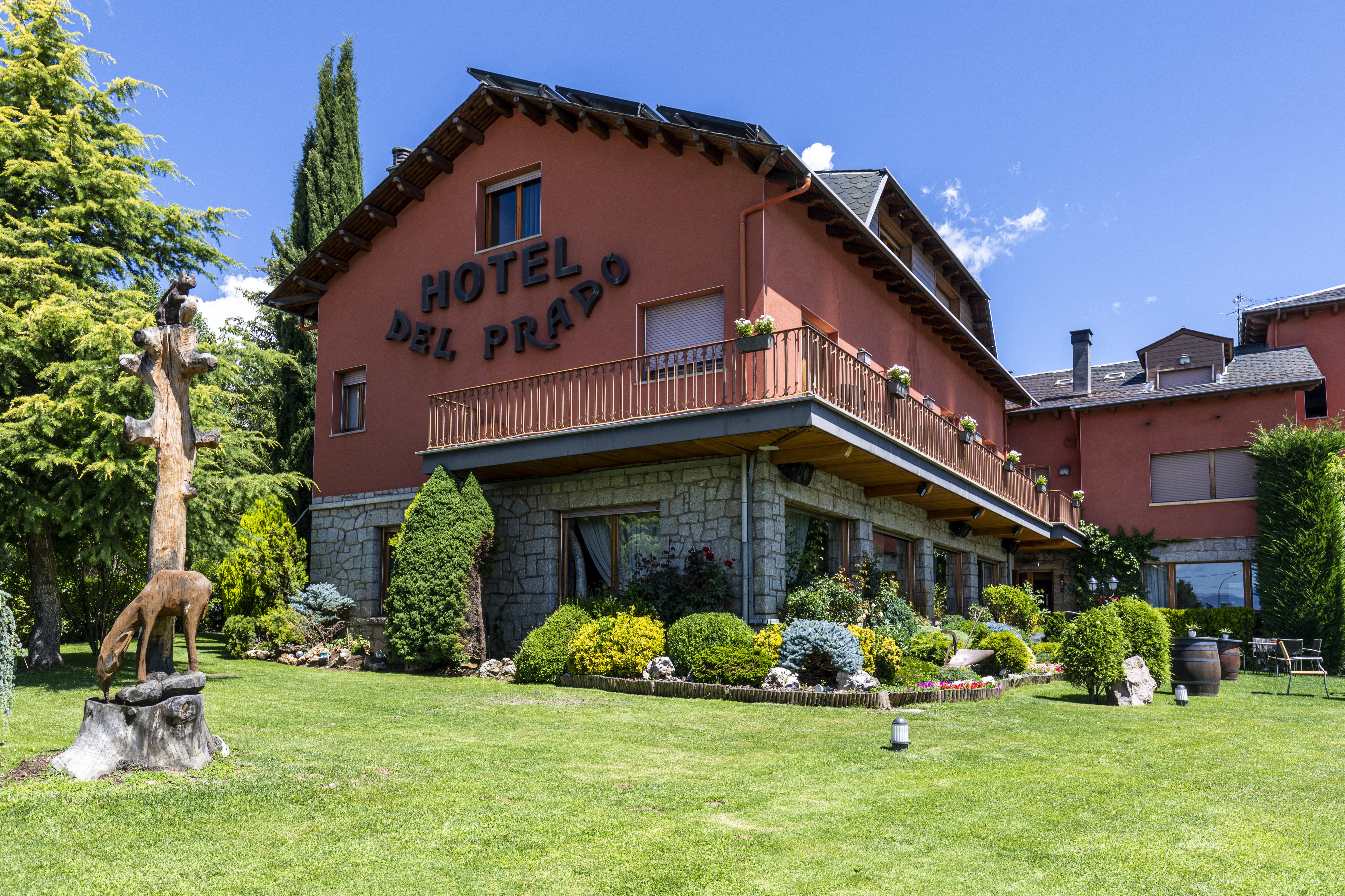 Façana hotel 7121