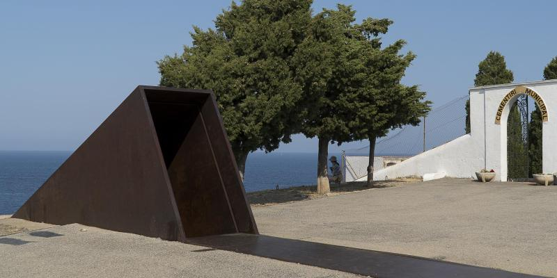 Portbou. Esplanada del Memorial Walter Benjamin. FOTO: Catalunya-Palau Robert