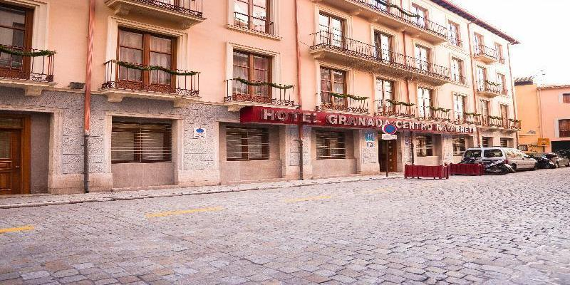 Hotel Granada Centro para el puente de diciembre