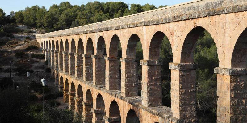 L'aqüeducte de Tarragona L'aqüeducte de Tarragona