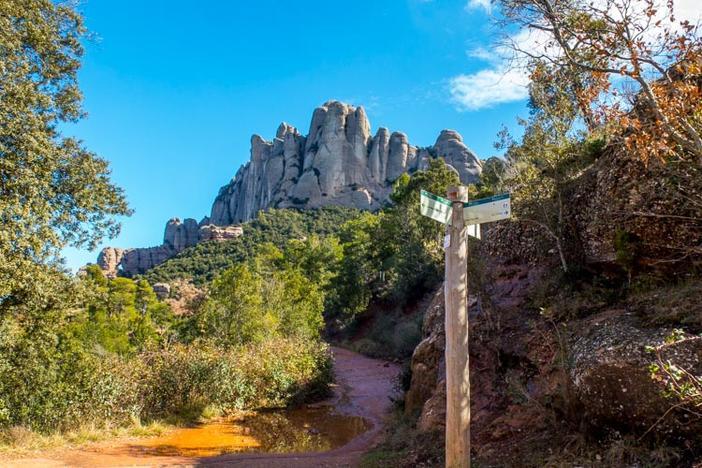 El Bruc gaudeix d'un entorn natural envejable