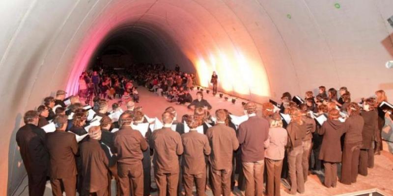 Concert al túnel de l'autovia a Cervera FOTO femturisme