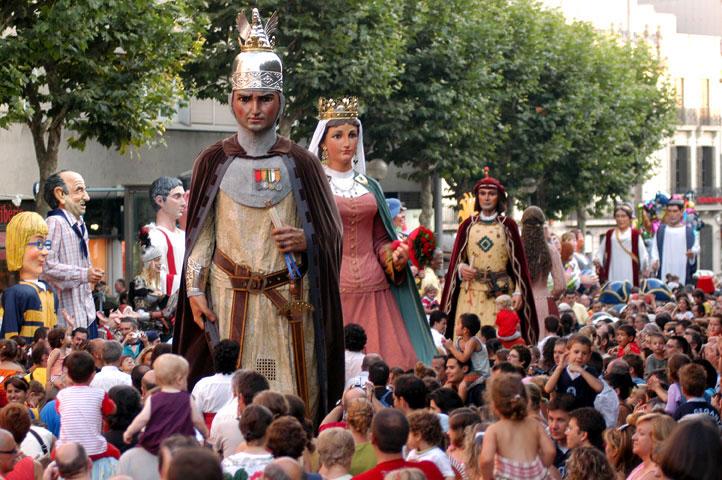 Gegantada per Les Santes a Mataró FOTO BestMaresme Gegantada per Les Santes a Mataró FOTO BestMaresme
