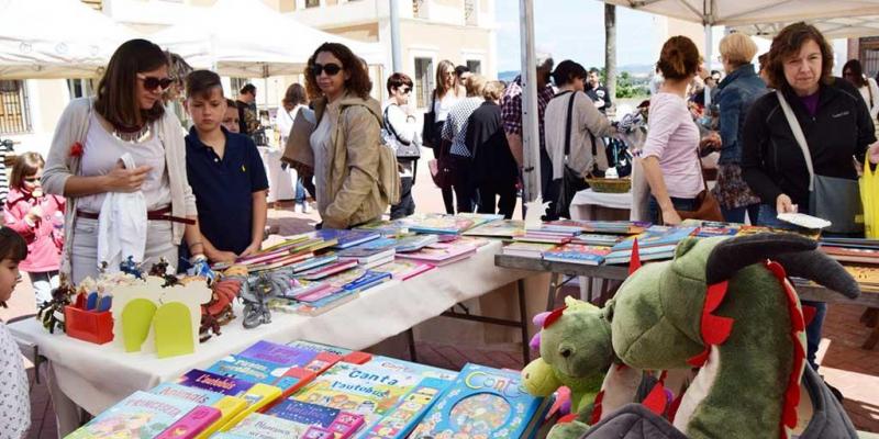 Sant Jordi a Amposta FOTO Setmanari l'Ebre