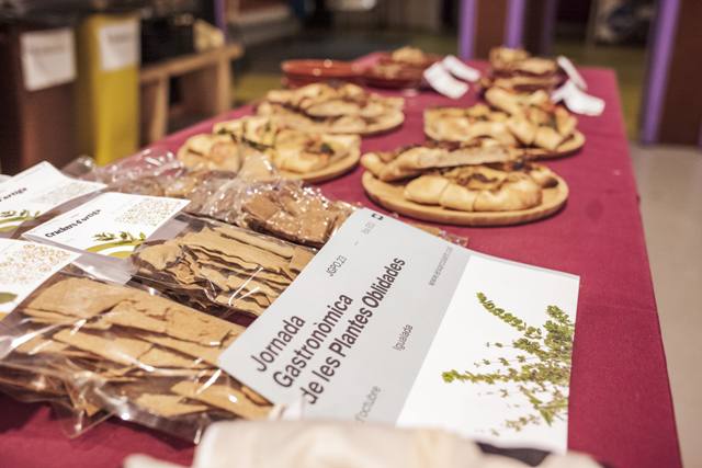 Jornada Gastronòmica de les Plantes Oblidades a Igualada FOTO Ràdio Igualada Jornada Gastronòmica de les Plantes Oblidades a Igualada FOTO Ràdio Igualada