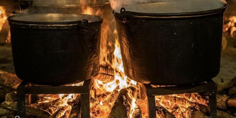 Trobada d'escudelles, ranxos i sopes històriques a la Seu d'Urgell FOTO Tornaveu Trobada d'escudelles, ranxos i sopes històriques a la Seu d'Urgell FOTO Tornaveu