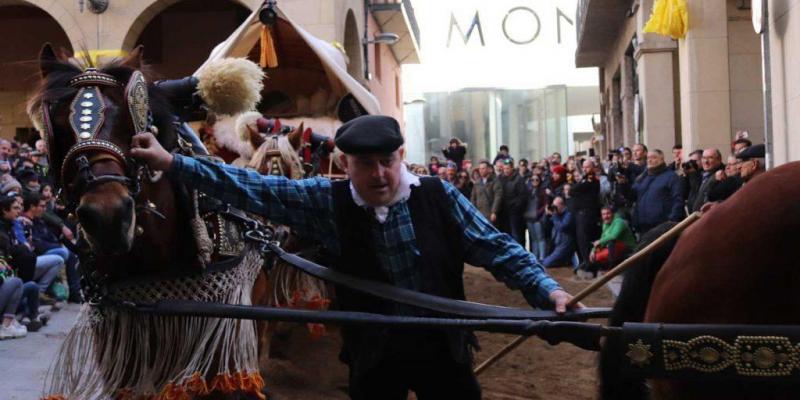 Tres Tombs de Sant Antoni a Valls Tres Tombs de Sant Antoni a Valls